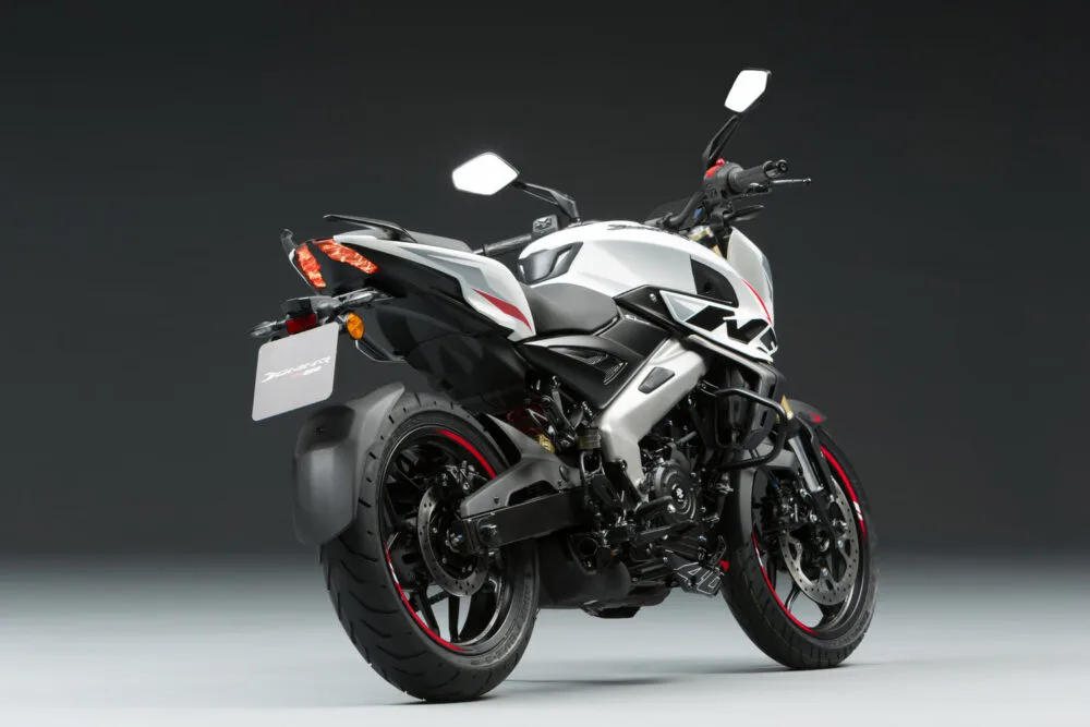 bajaj dominar ns400z 2026