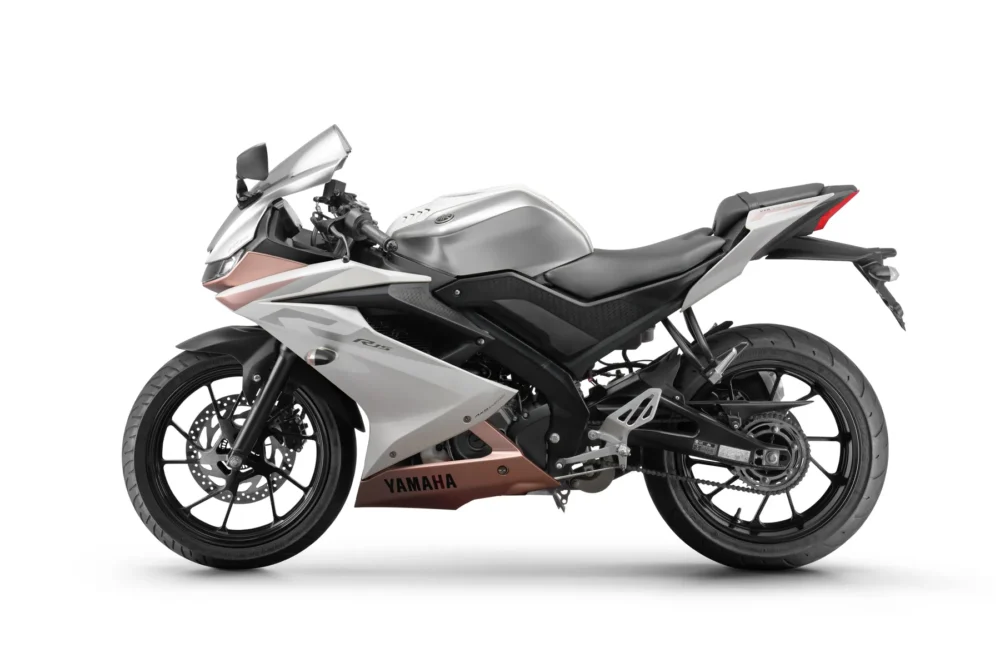yamaha r15 2026 branca