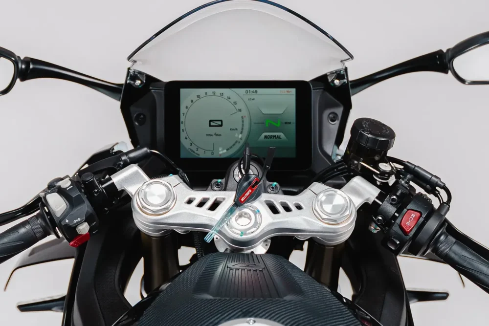 sbm 400rr