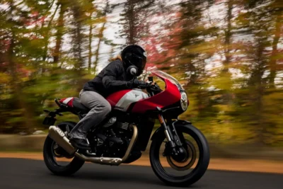thruxton 400