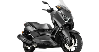 xmax 300 2027