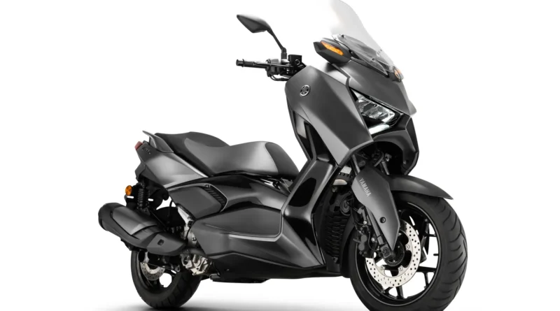 xmax 300 2027