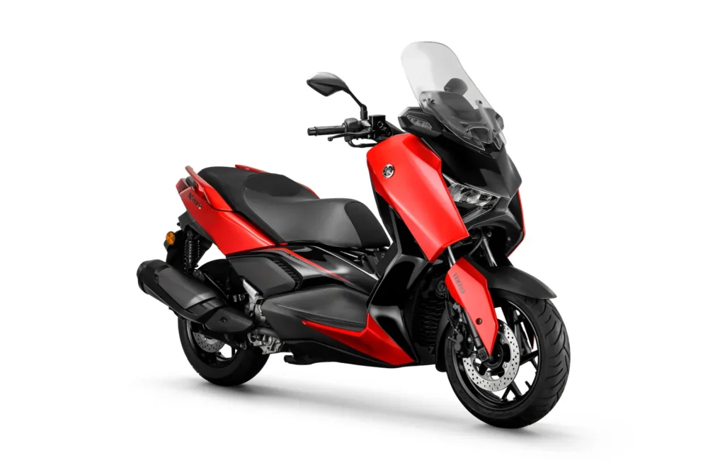 xmax 300 2027