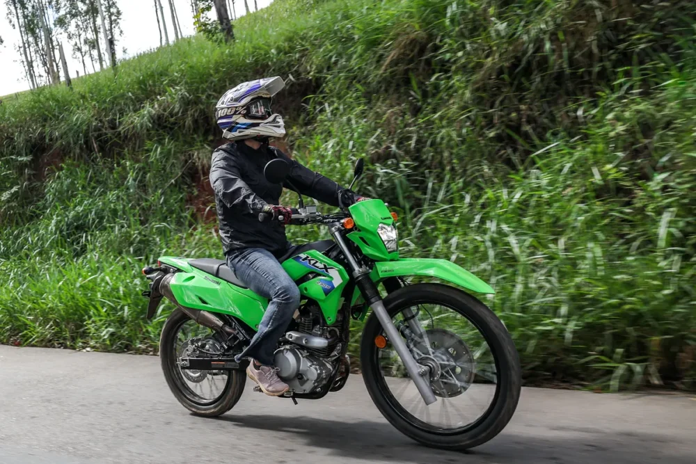klx230