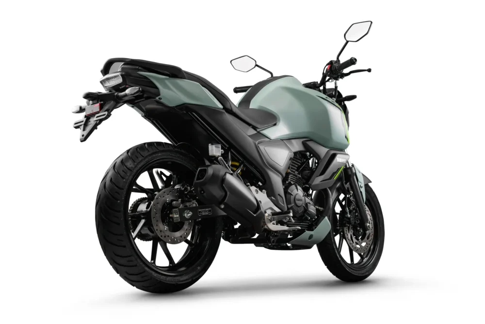 fz15 2027